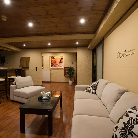 מלון Filoxenia & 3*