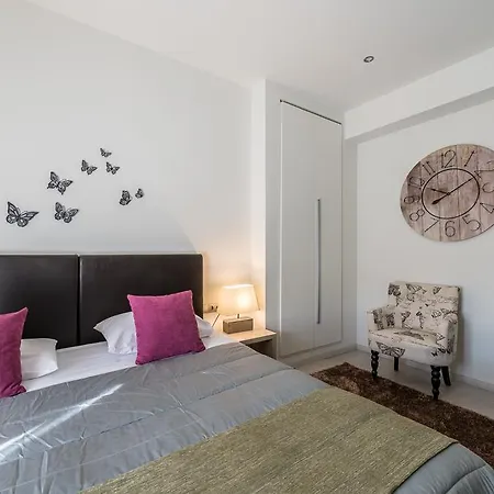 מלון Filoxenia & קלבריטה