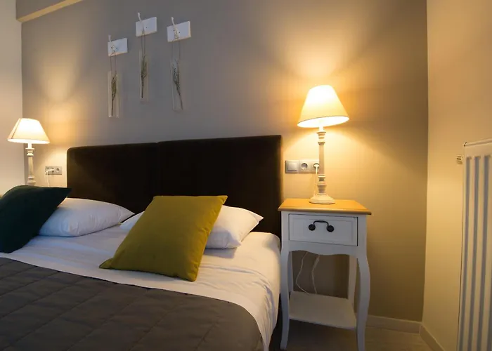 Hotell Filoxenia & Kalavryta