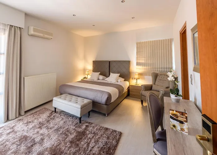 Hotel Filoxenia & Kalavryta