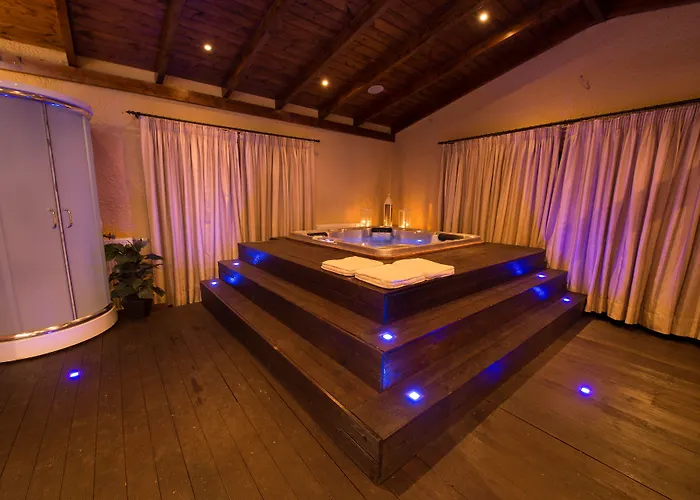 Filoxenia & Калаврита