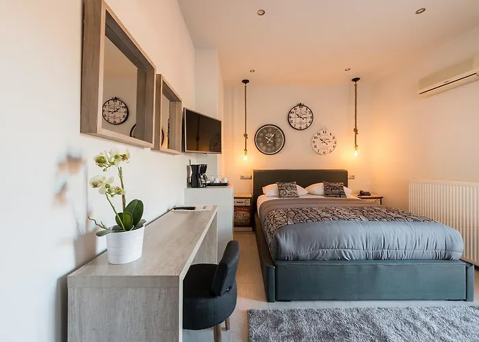 Filoxenia & 3* Калаврита