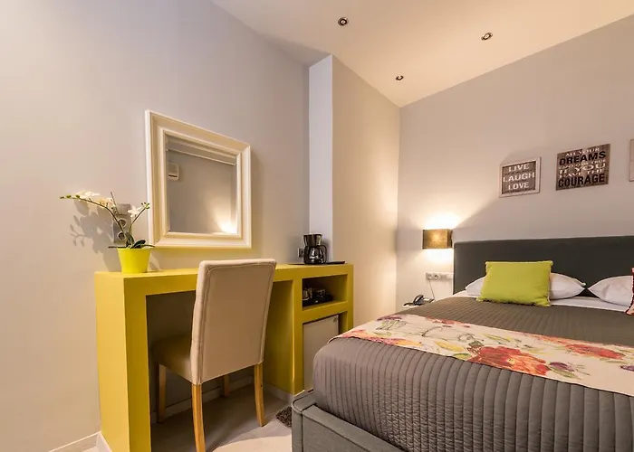 Filoxenia & Hotel 3*